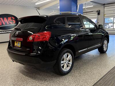 2015 Nissan Rogue Select S - Photo 8 - Grand Rapids, MI 49504