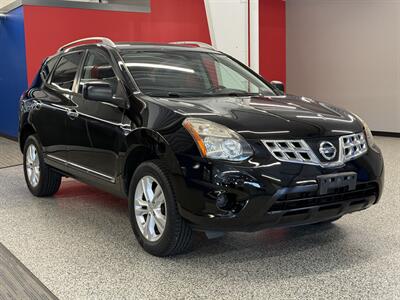 2015 Nissan Rogue Select S - Photo 2 - Grand Rapids, MI 49504