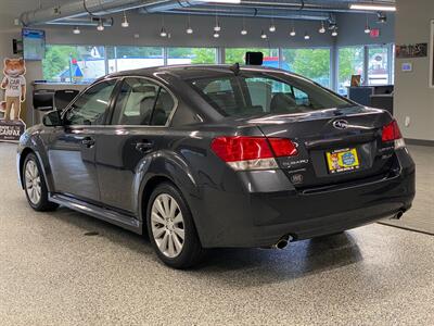 2011 Subaru Legacy 3.6R Limited   - Photo 6 - Grand Rapids, MI 49504