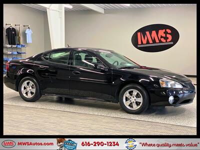 2008 Pontiac Grand Prix   - Photo 1 - Grand Rapids, MI 49504