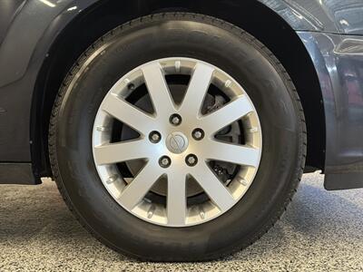 2013 Chrysler Town and Country Touring   - Photo 9 - Grand Rapids, MI 49504