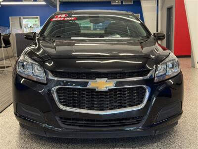2015 Chevrolet Malibu LS   - Photo 2 - Grand Rapids, MI 49504