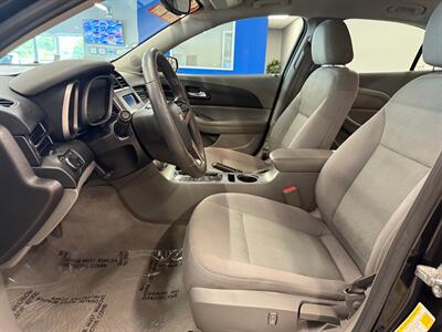 2015 Chevrolet Malibu LS   - Photo 20 - Grand Rapids, MI 49504