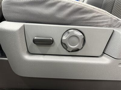 2013 Ford F-150 XLT   - Photo 12 - Grand Rapids, MI 49504