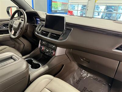 2021 GMC Yukon SLT   - Photo 12 - Grand Rapids, MI 49504