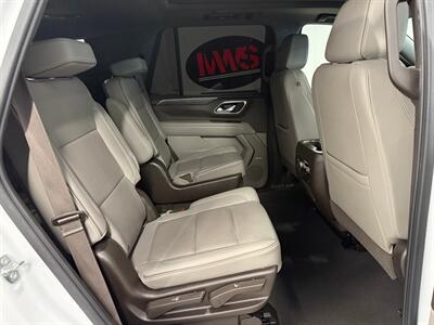 2021 GMC Yukon SLT   - Photo 14 - Grand Rapids, MI 49504