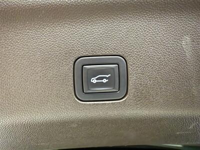 2021 GMC Yukon SLT   - Photo 20 - Grand Rapids, MI 49504