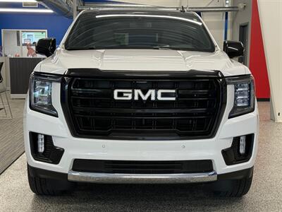 2021 GMC Yukon SLT   - Photo 2 - Grand Rapids, MI 49504