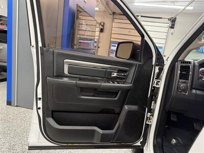 2015 RAM 1500 Sport   - Photo 33 - Grand Rapids, MI 49504