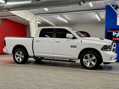 2015 RAM 1500 Sport   - Photo 1 - Grand Rapids, MI 49504