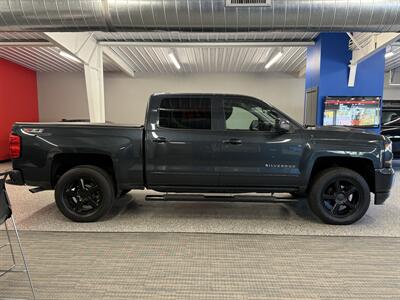 2017 Chevrolet Silverado 1500 LT Z71   - Photo 8 - Grand Rapids, MI 49504
