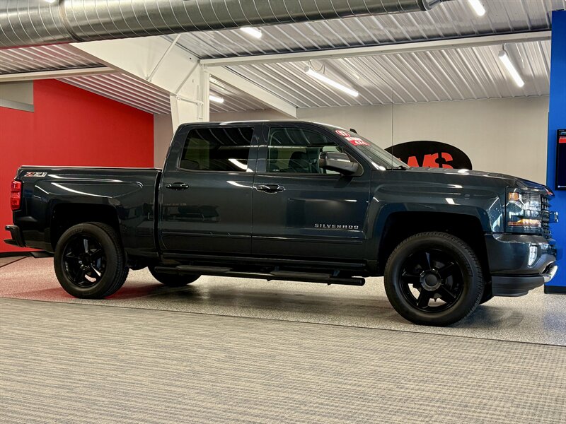 2017 Chevrolet Silverado 1500 LT Z71   - Photo 1 - Grand Rapids, MI 49504