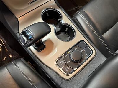 2015 Jeep Grand Cherokee Limited   - Photo 23 - Grand Rapids, MI 49504