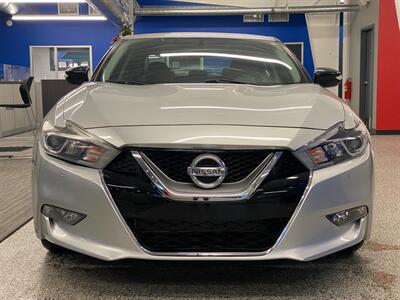 2017 Nissan Maxima 3.5 SV   - Photo 2 - Grand Rapids, MI 49504