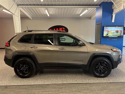 2016 Jeep Cherokee Trailhawk   - Photo 8 - Grand Rapids, MI 49504