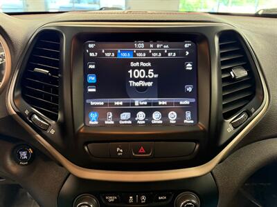 2016 Jeep Cherokee Trailhawk   - Photo 30 - Grand Rapids, MI 49504