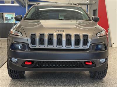 2016 Jeep Cherokee Trailhawk   - Photo 2 - Grand Rapids, MI 49504