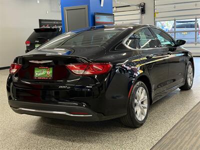 2015 Chrysler 200 C   - Photo 12 - Grand Rapids, MI 49504