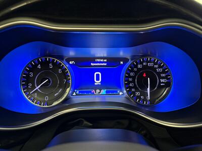 2015 Chrysler 200 C   - Photo 34 - Grand Rapids, MI 49504