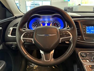 2015 Chrysler 200 C   - Photo 31 - Grand Rapids, MI 49504