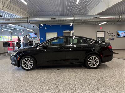 2015 Chrysler 200 C   - Photo 9 - Grand Rapids, MI 49504