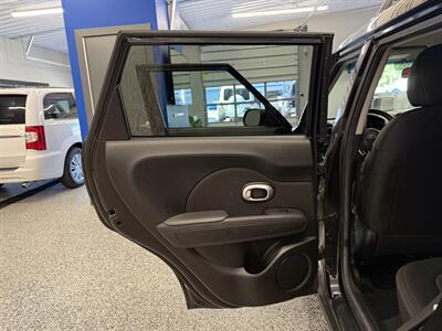 2016 Kia Soul - Photo 24 - Grand Rapids, MI 49504