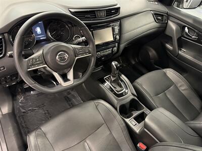 2017 Nissan Rogue SL - Photo 10 - Grand Rapids, MI 49504