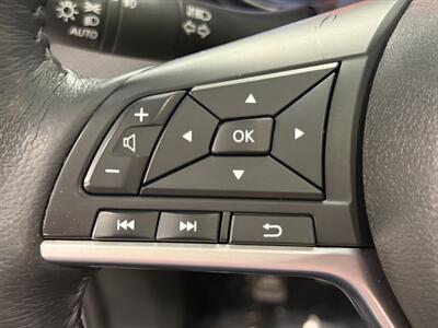 2017 Nissan Rogue SL - Photo 18 - Grand Rapids, MI 49504