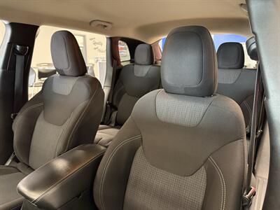 2015 Jeep Cherokee Latitude - Photo 32 - Grand Rapids, MI 49504