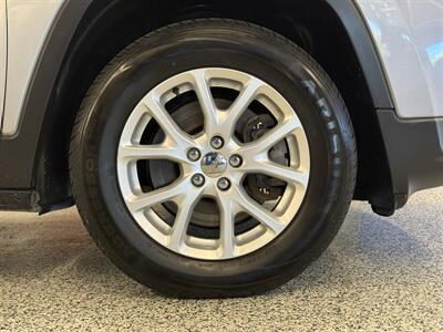 2015 Jeep Cherokee Latitude - Photo 9 - Grand Rapids, MI 49504