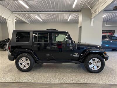 2007 Jeep Wrangler Unlimited Sahara   - Photo 9 - Grand Rapids, MI 49504