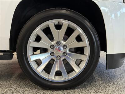 2017 GMC Yukon Denali   - Photo 9 - Grand Rapids, MI 49504