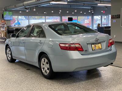 2007 Toyota Camry LE   - Photo 7 - Grand Rapids, MI 49504