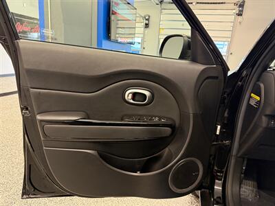 2015 Kia Soul !   - Photo 11 - Grand Rapids, MI 49504