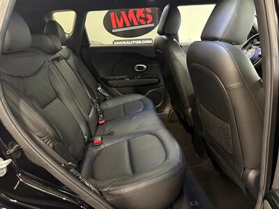 2015 Kia Soul !   - Photo 9 - Grand Rapids, MI 49504