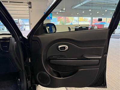 2015 Kia Soul !   - Photo 8 - Grand Rapids, MI 49504