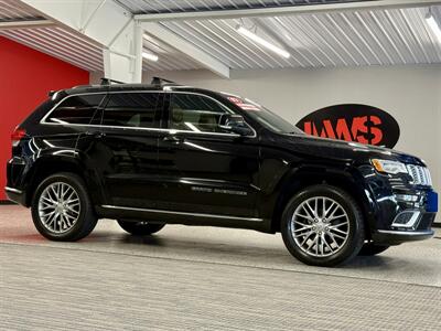 2017 Jeep Grand Cherokee Summit - Photo 1 - Grand Rapids, MI 49504
