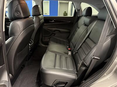 2017 Kia Sorento LX   - Photo 27 - Grand Rapids, MI 49504