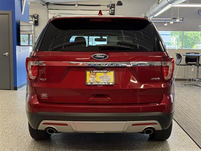 2017 Ford Explorer XLT - Photo 6 - Grand Rapids, MI 49504