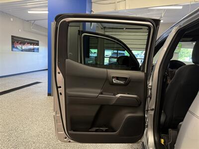 2023 Toyota Tacoma TRD Sport - Photo 24 - Grand Rapids, MI 49504