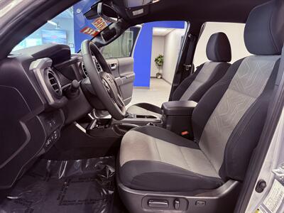 2023 Toyota Tacoma TRD Sport - Photo 11 - Grand Rapids, MI 49504