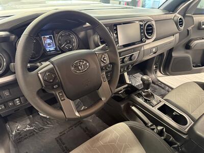 2023 Toyota Tacoma TRD Sport - Photo 13 - Grand Rapids, MI 49504