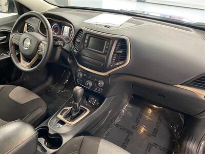 2014 Jeep Cherokee Latitude   - Photo 14 - Grand Rapids, MI 49504