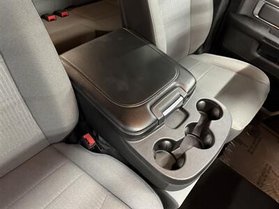 2024 RAM 1500 Classic SLT - Photo 11 - Grand Rapids, MI 49504