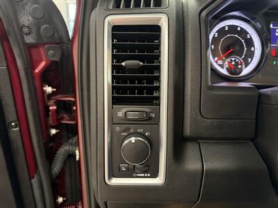 2024 RAM 1500 Classic SLT - Photo 27 - Grand Rapids, MI 49504