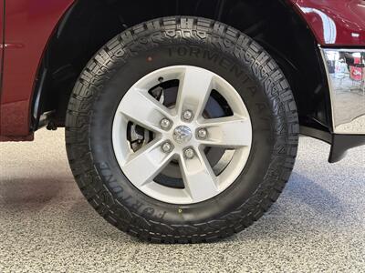 2024 RAM 1500 Classic SLT - Photo 7 - Grand Rapids, MI 49504