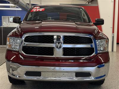 2024 RAM 1500 Classic SLT - Photo 2 - Grand Rapids, MI 49504