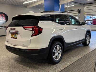 2023 GMC Terrain SLE   - Photo 7 - Grand Rapids, MI 49504