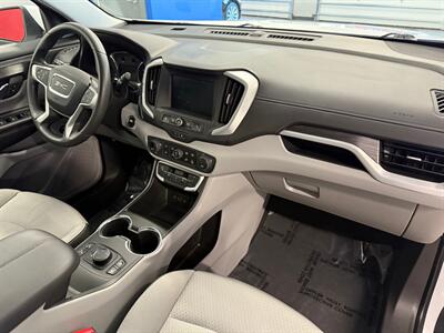 2023 GMC Terrain SLE   - Photo 10 - Grand Rapids, MI 49504