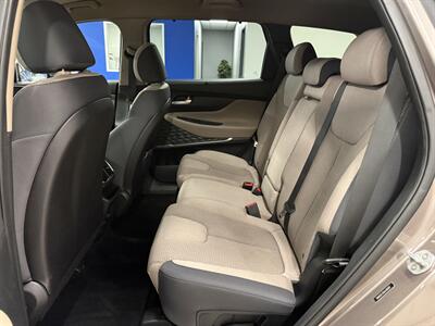 2020 Hyundai SANTA FE SEL - Photo 12 - Grand Rapids, MI 49504